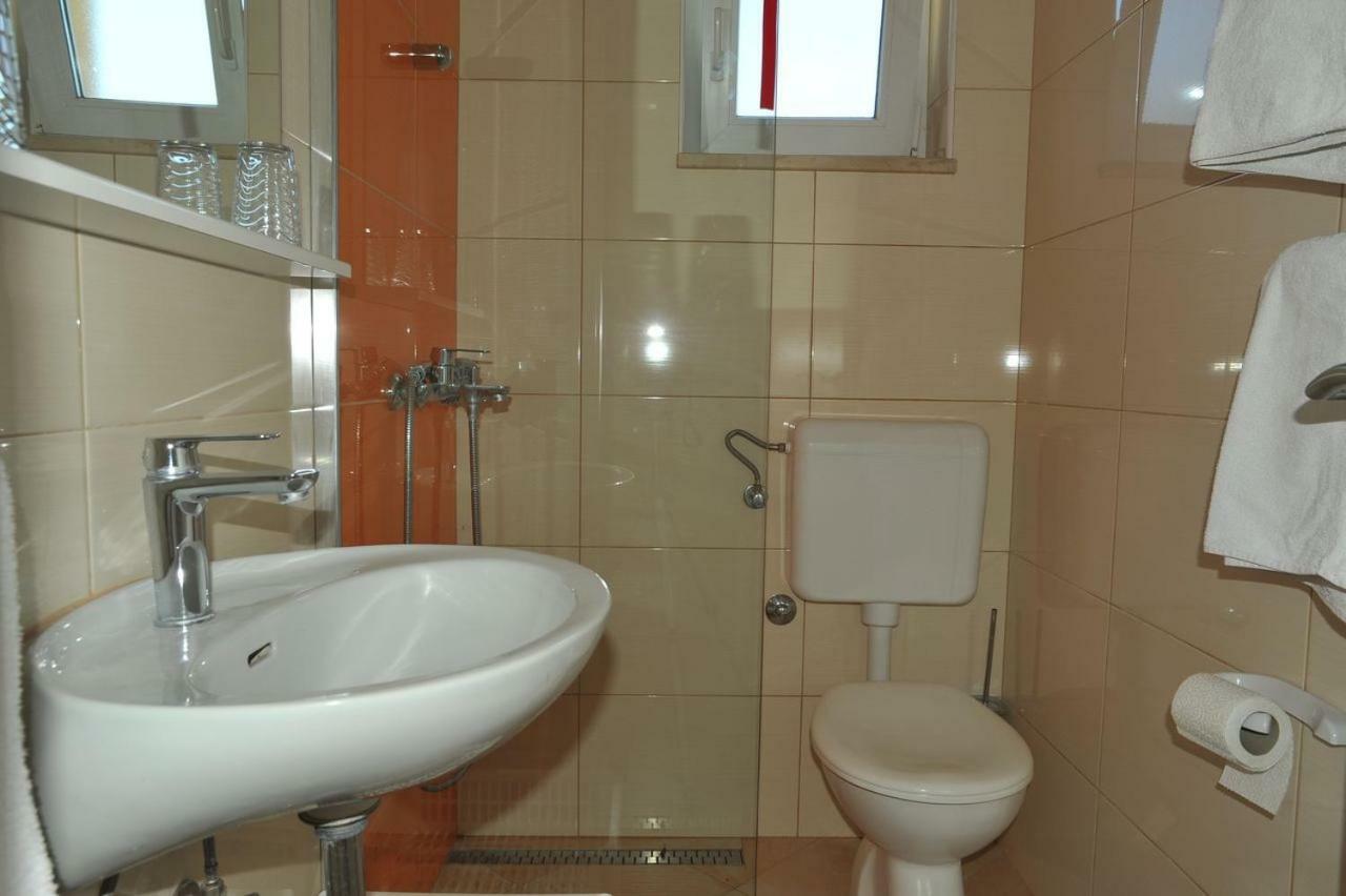 Apartmani Jadranka Вигань Екстер'єр фото
