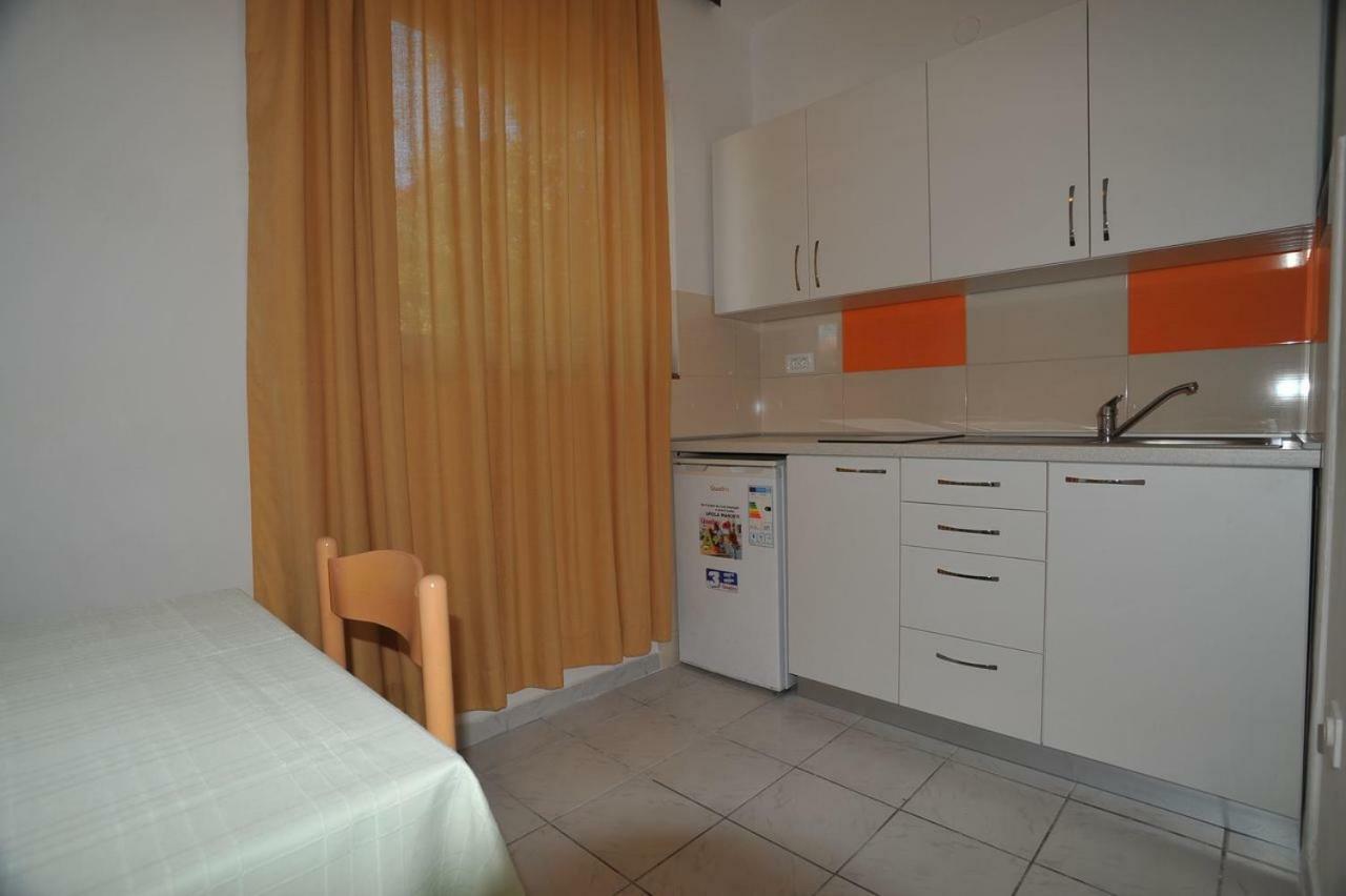 Apartmani Jadranka Вигань Екстер'єр фото
